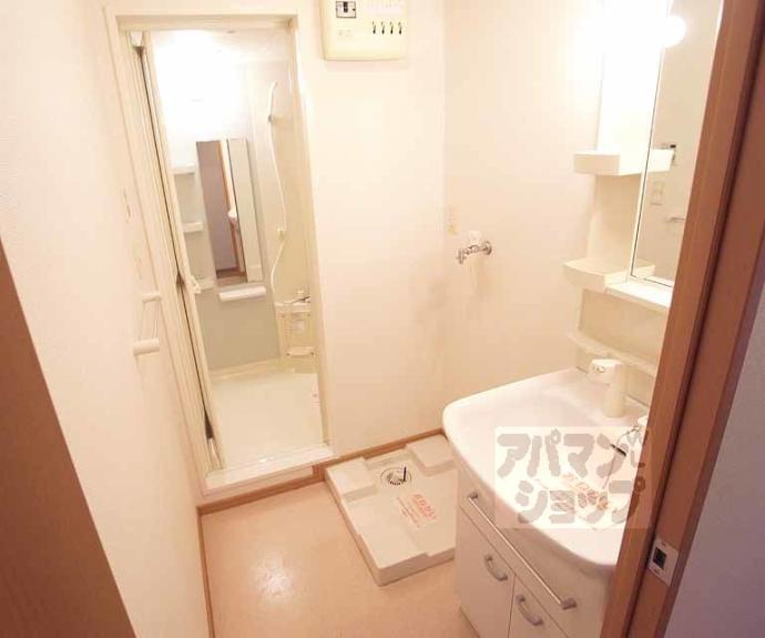 【ＳＰＲＩＮＧ　ＣＯＵＲＴ】間取