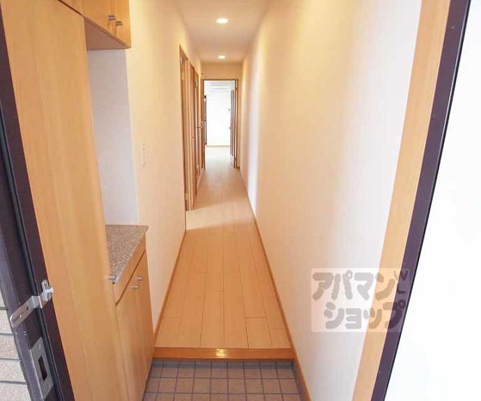 【ＳＰＲＩＮＧ　ＣＯＵＲＴ】間取