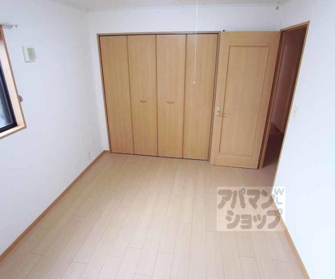 【ＳＰＲＩＮＧ　ＣＯＵＲＴ】間取