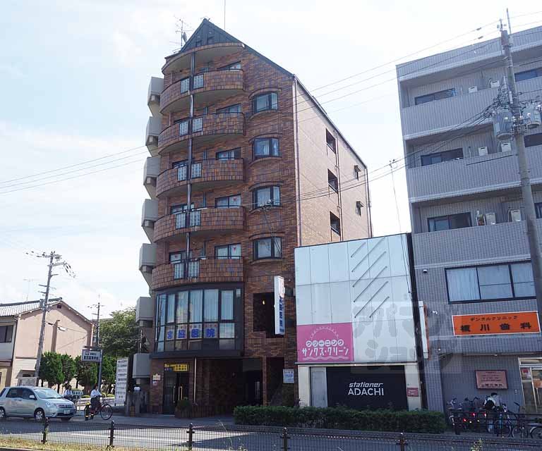 ラ・ファミーユ