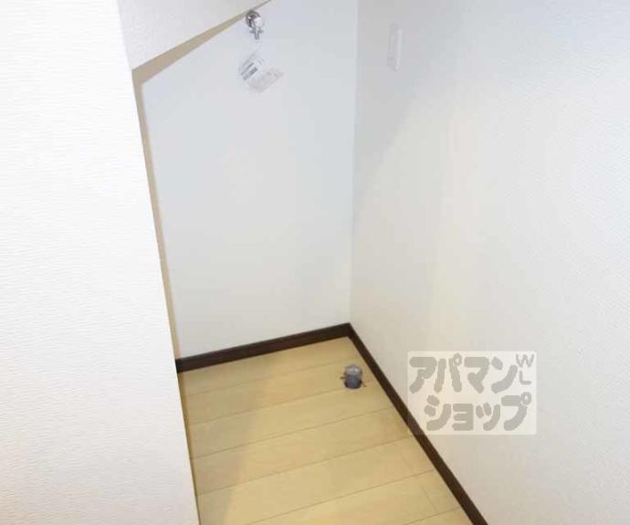 【メゾネ・クレアール東寺】間取