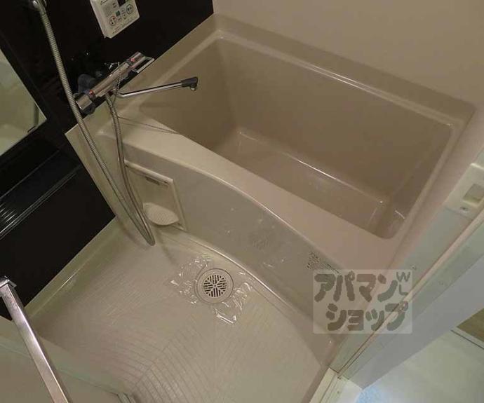 【ベラジオ京都七条ウエスト】間取
