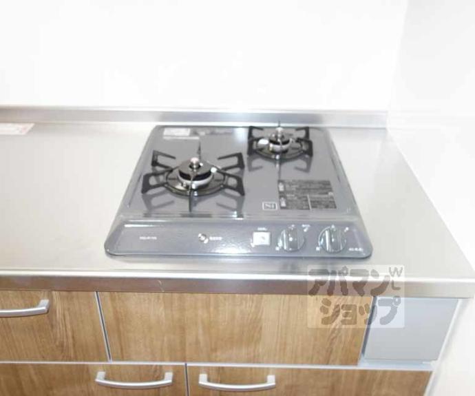 【デュラカーサ・ルシア鳥羽街道】間取