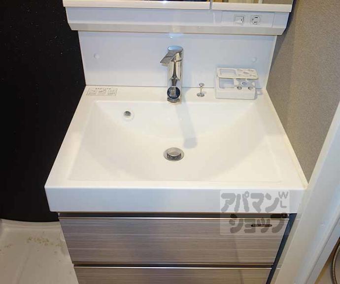 【Ａ－ｍｏｎＪＲ西大路】間取