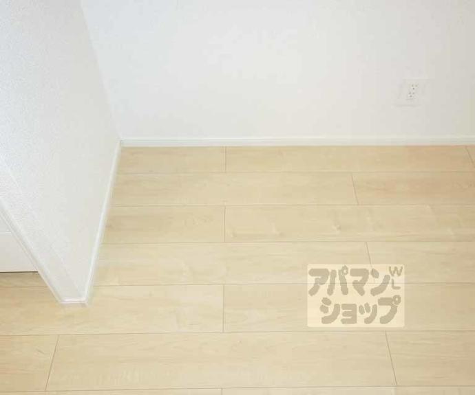 【シャルマン　東寺西】間取