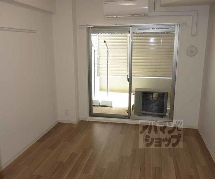 【プレサンスＴＨＥ　ＫＹＯＴＯ　華苑】間取