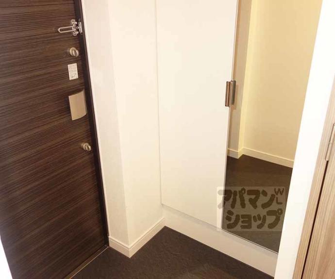 【プレサンスＴＨＥ　ＫＹＯＴＯ　華苑】間取