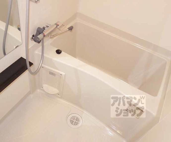 【プレサンスＴＨＥ　ＫＹＯＴＯ　華苑】間取