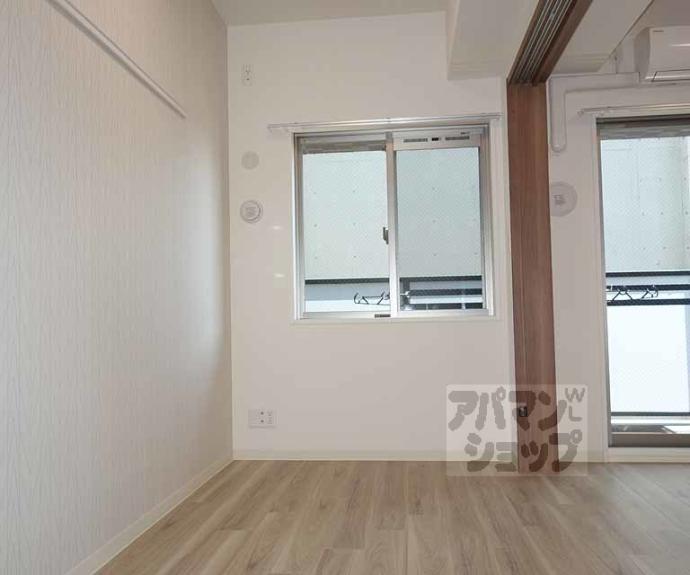 【プレサンスＴＨＥ　ＫＹＯＴＯ　華苑】間取