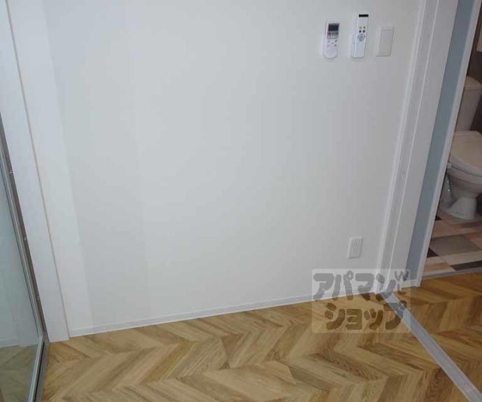 【ｎｉｃｏ西大路】間取