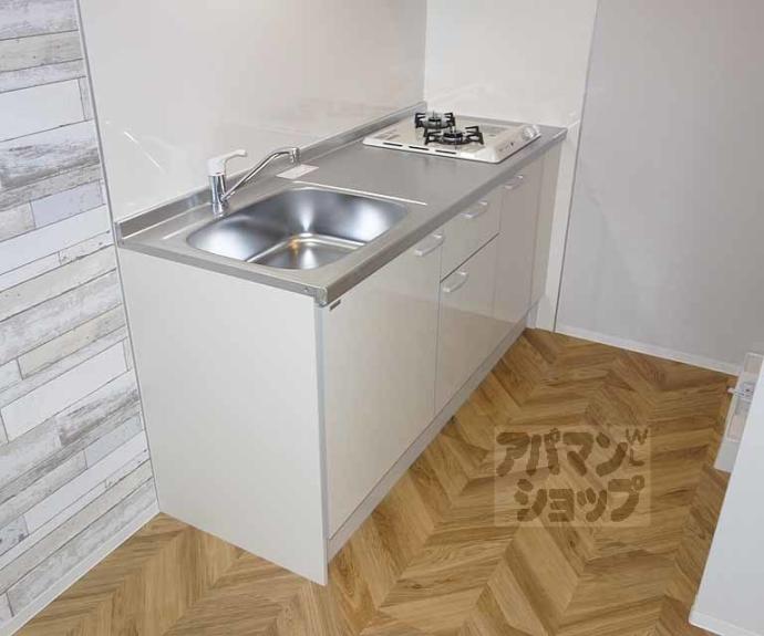 【ｎｉｃｏ西大路】間取