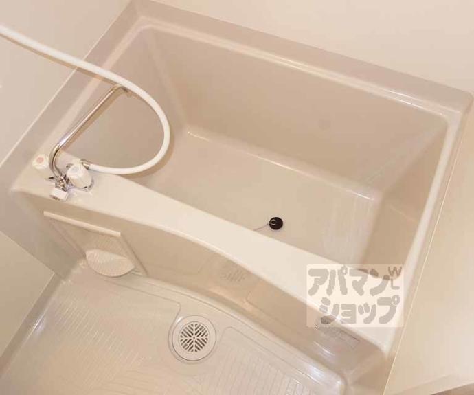 【ｎｉｃｏ西大路】間取