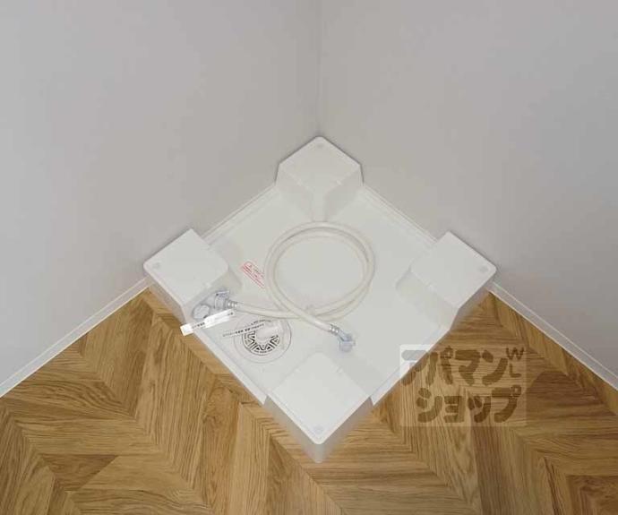 【ｎｉｃｏ西大路】間取