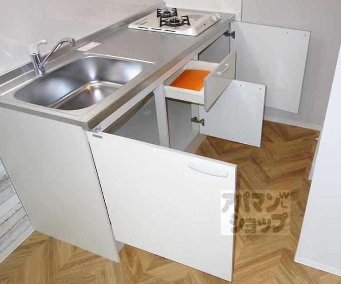 【ｎｉｃｏ西大路】間取