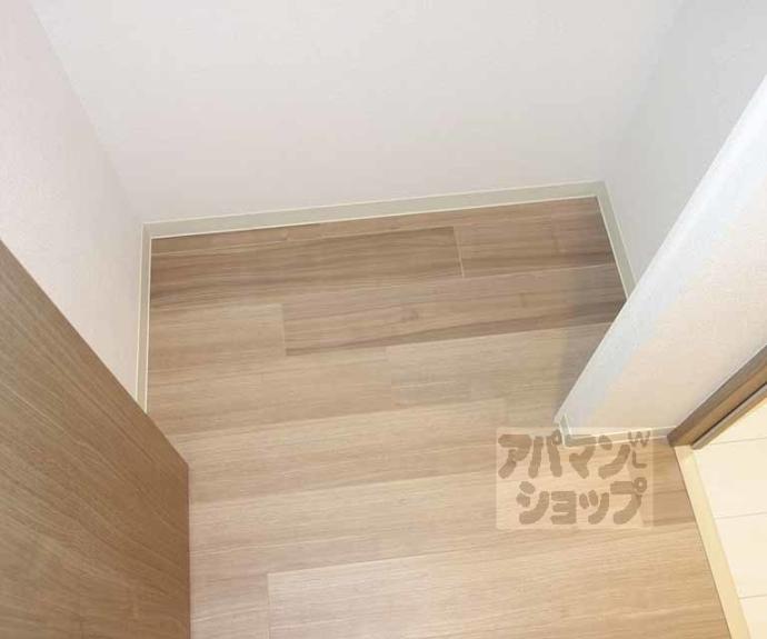 【プレサンスＴＨＥ　ＫＹＯＴＯ　彩美】間取