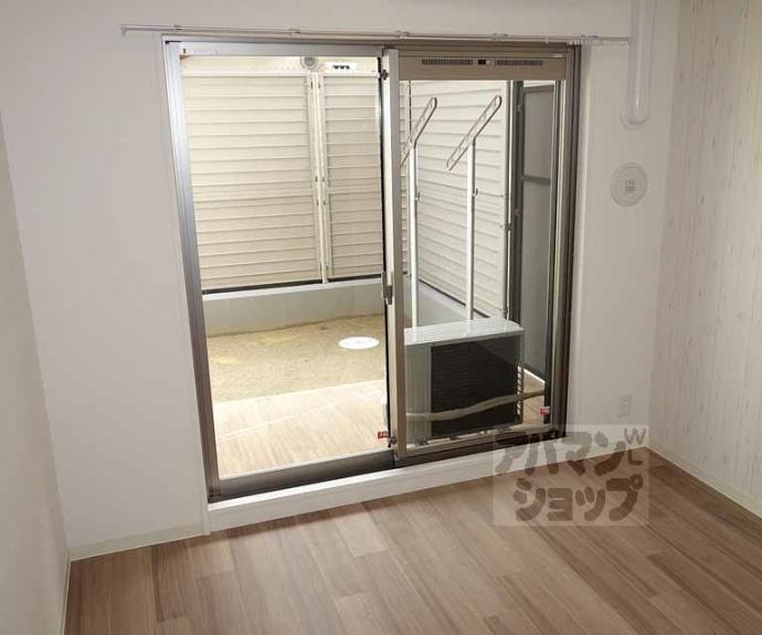 【プレサンスＴＨＥ　ＫＹＯＴＯ　彩美】間取