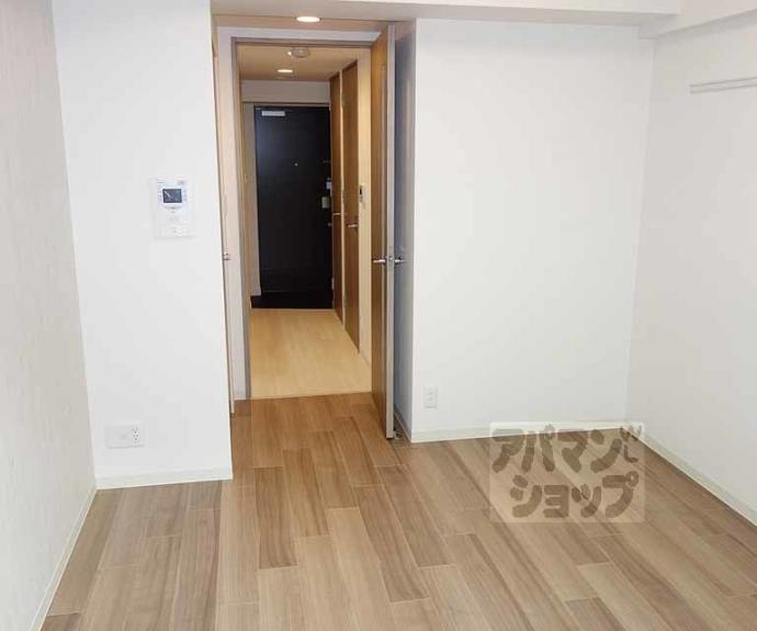 【プレサンスTHE KYOTO 彩美】間取