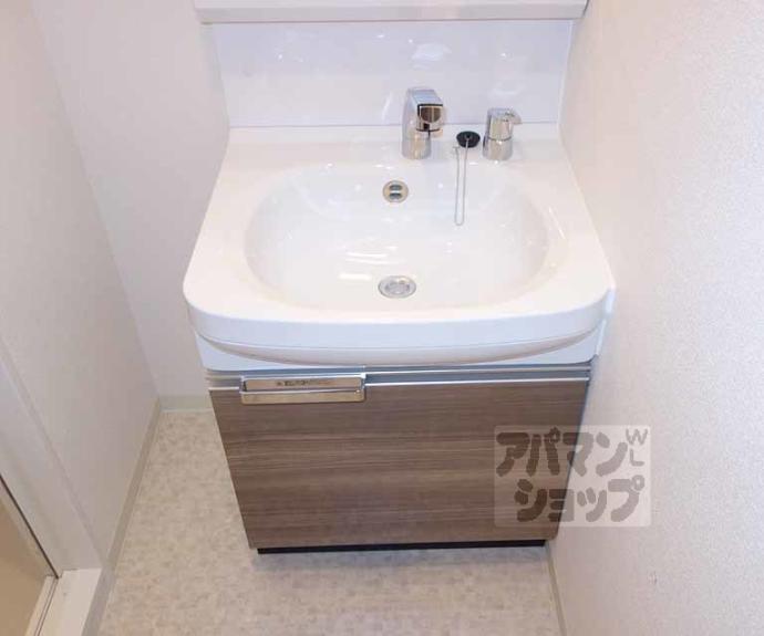 【プレサンスＴＨＥ　ＫＹＯＴＯ　流雅】間取