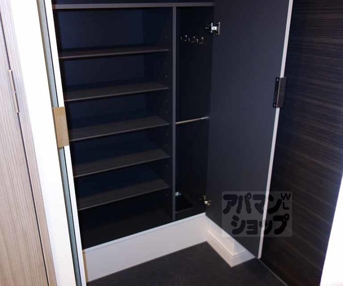 【プレサンスＴＨＥ　ＫＹＯＴＯ　流雅】間取