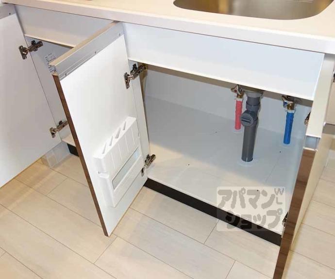 【プレサンスＴＨＥ　ＫＹＯＴＯ　流雅】間取