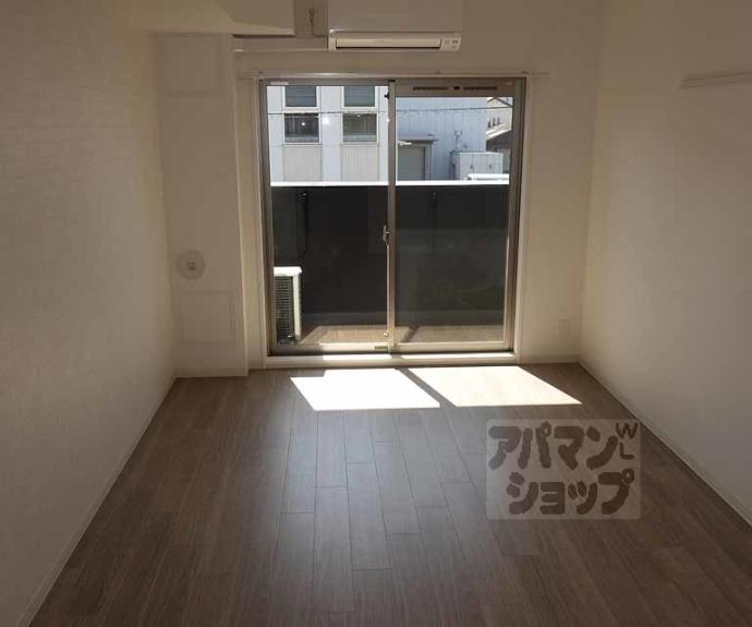 【プレサンスＴＨＥ　ＫＹＯＴＯ　流雅】間取