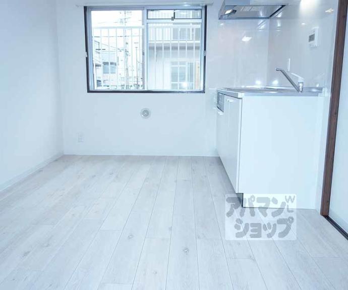 【エル・セレーノ西大路】間取