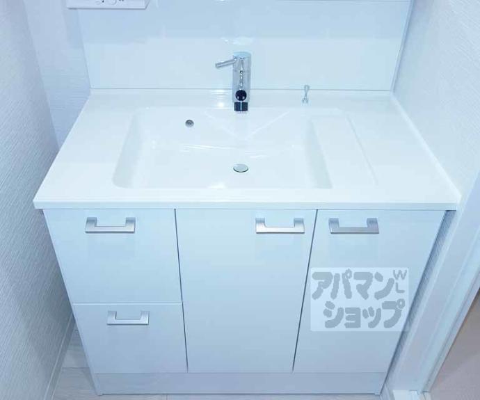 【エル・セレーノ西大路】間取