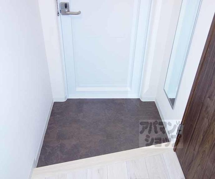 【エル・セレーノ西大路】間取