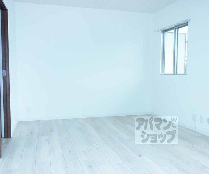 【エル・セレーノ西大路】間取