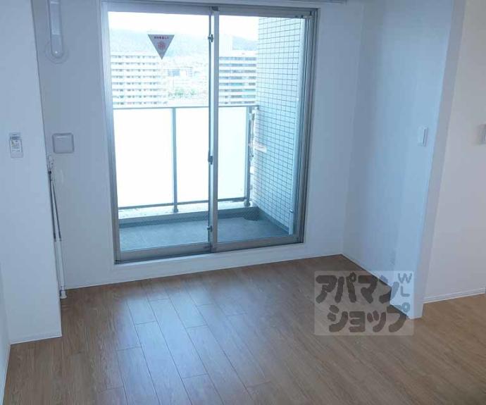 【sawarabi park house】間取