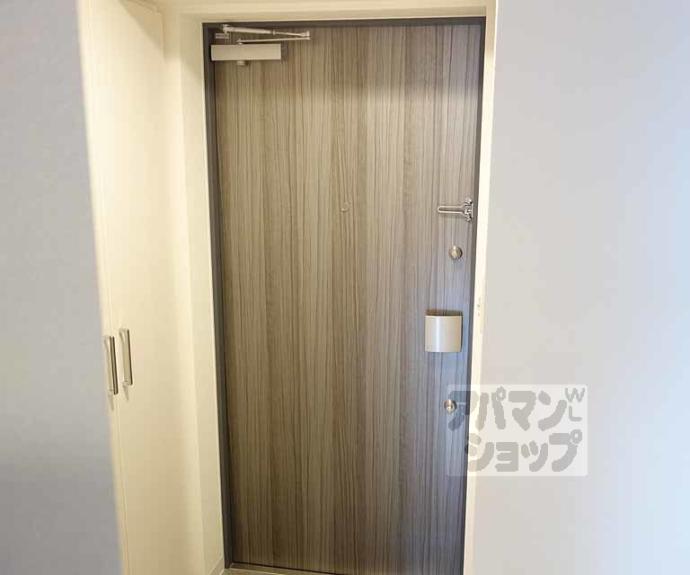 【クリスタルグランツ京都西大路】間取