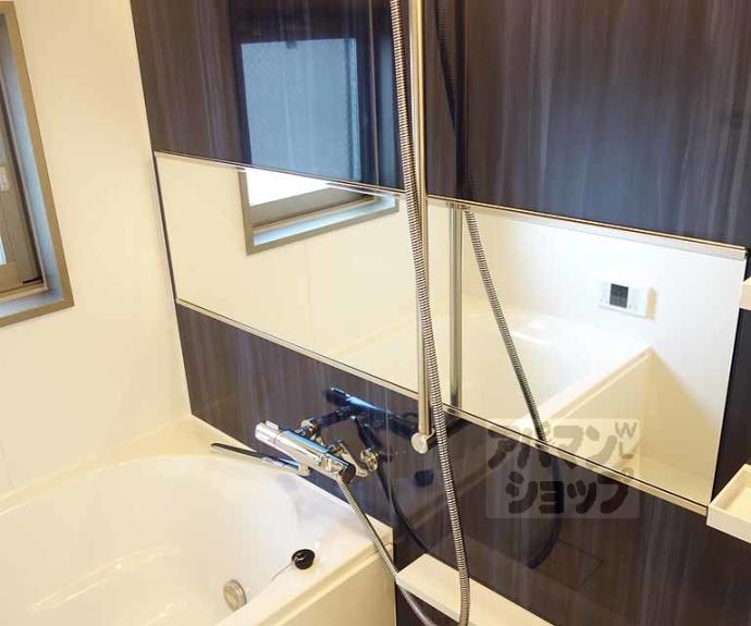 【クリスタルグランツ京都西大路】間取