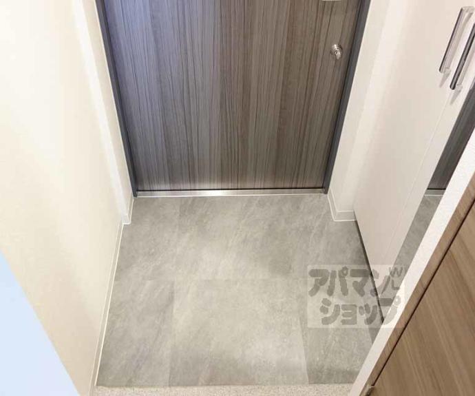 【クリスタルグランツ京都西大路】間取