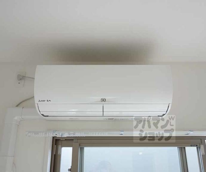 【クリスタルグランツ京都西大路】間取