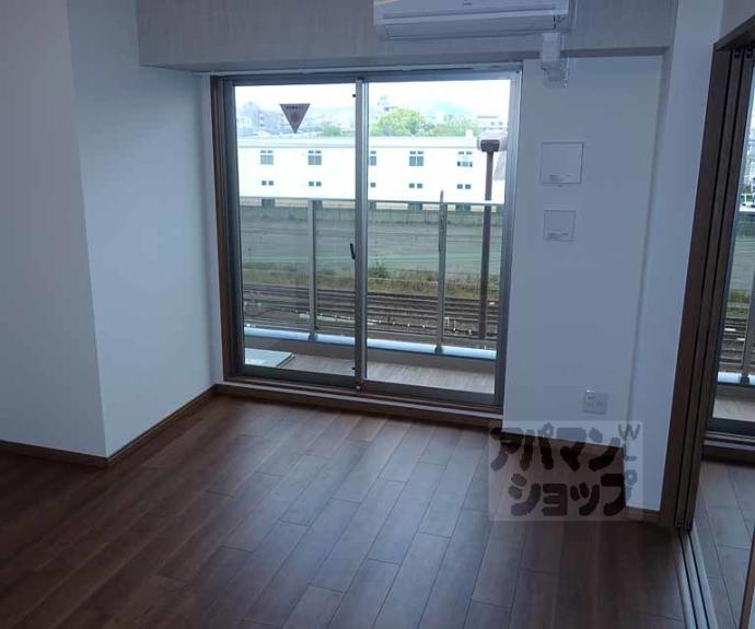 【グランレブリー桂川グレイスレジデンス】間取