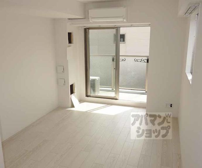 【エスプレイス京都ＲＡＫＵＮＡＮ】間取