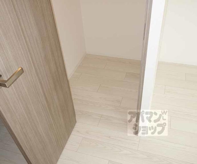 【エスプレイス京都ＲＡＫＵＮＡＮ】間取