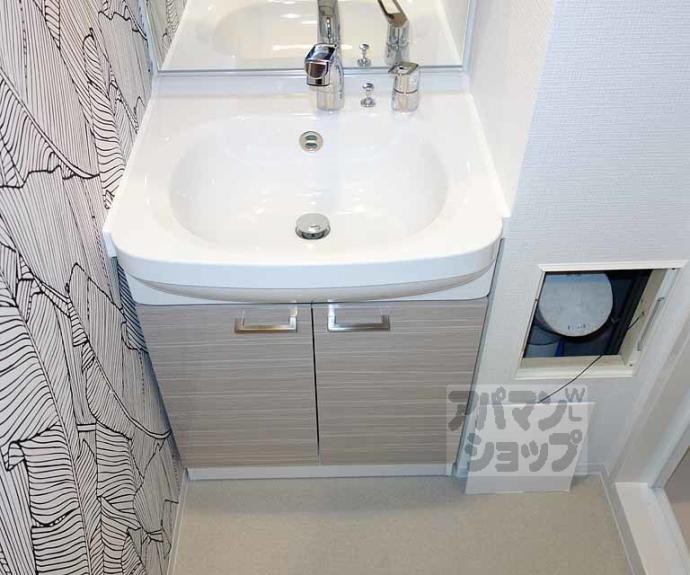 【エスプレイス京都RAKUNAN】間取