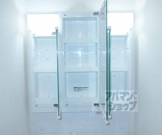 【天使Ｅｉｇｈｔ　Ｒｏｏｍ】間取