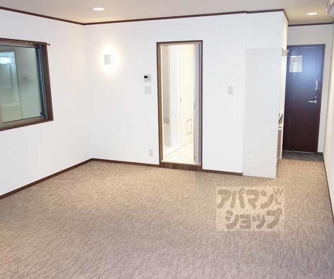 【天使ＥｉＧＨＴ　ＲｏｏＭ】間取