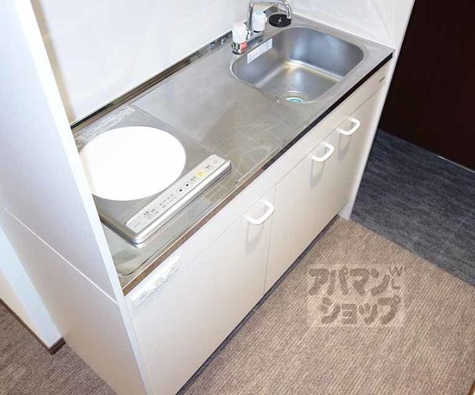 【天使Ｅｉｇｈｔ　Ｒｏｏｍ】間取