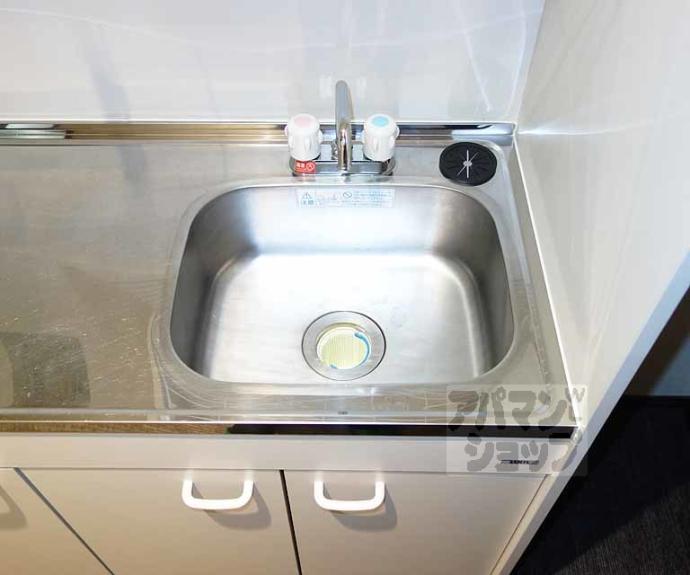 【天使Ｅｉｇｈｔ　Ｒｏｏｍ】間取