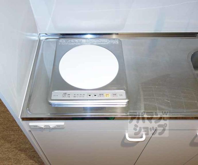 【天使Ｅｉｇｈｔ　Ｒｏｏｍ】間取