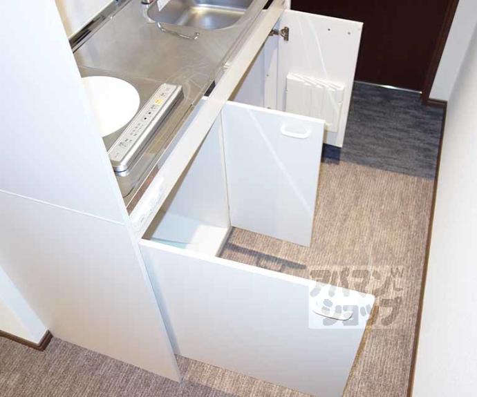 【天使Ｅｉｇｈｔ　Ｒｏｏｍ】間取