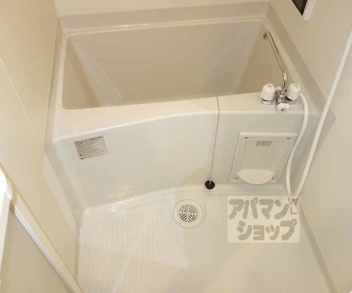 【ボチボチ烏丸】間取