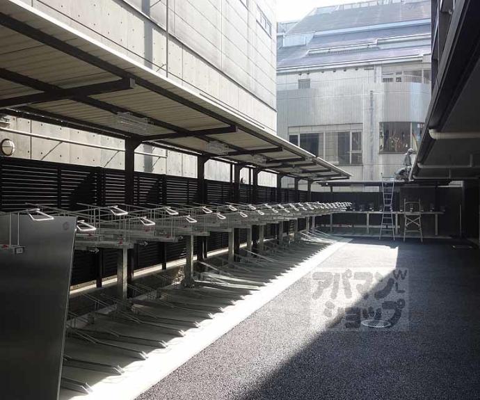 【エステムコート京都東寺　朱雀邸】間取