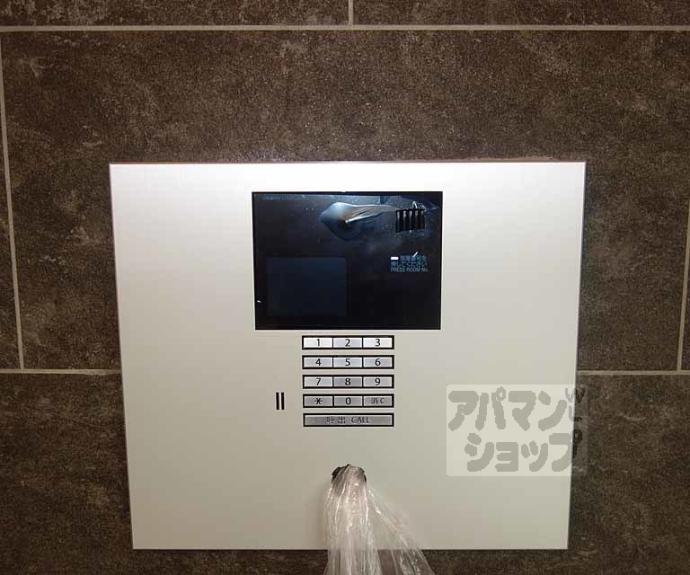 【エステムコート京都東寺　朱雀邸】間取