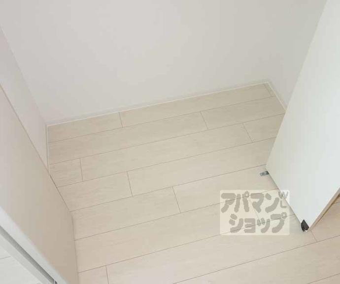 【エスリード京都梅小路アヴェニテ】間取