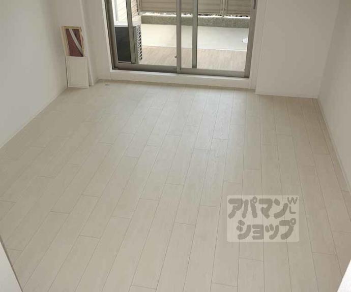 【エスリード京都梅小路アヴェニテ】間取