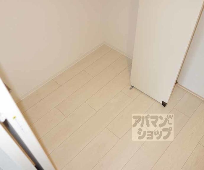 【エスリード京都梅小路アヴェニテ】間取